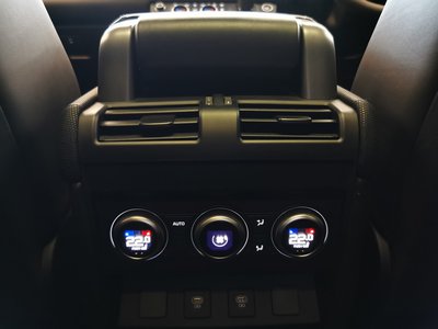 صورة مصغرة 15 لـ 2024 LAND Rover DEFENDER