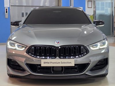 BMW 8 SERIES - 2