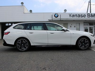 BMW 5 SERIES TOURING - 4