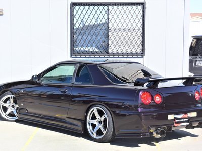 NISSAN SKYLINE COUPE - 7