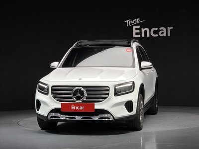 2024 Mercedes-BENZ GLB — фото 1