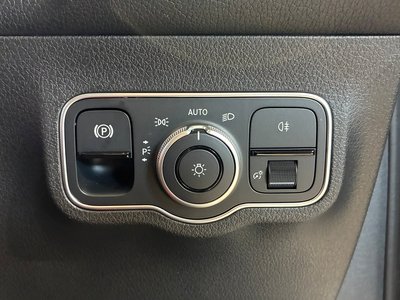 MERCEDES-BENZ GLB - 6