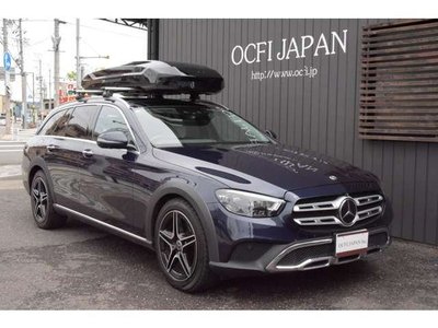 MERCEDES-BENZ E-CLASS - 10