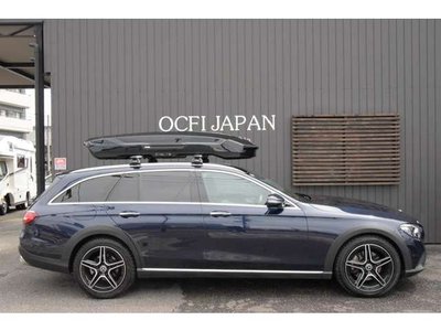 MERCEDES-BENZ E-CLASS - 9