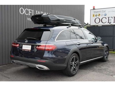 MERCEDES-BENZ E-CLASS - 8