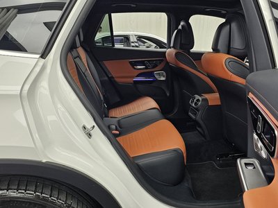 صورة مصغرة 18 لـ 2025 Mercedes-BENZ GLC
