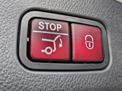 صورة مصغرة 30 لـ 2025 Mercedes-BENZ GLC