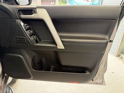 صورة مصغرة 18 لـ 2022 Toyota LAND CRUISER PRADO
