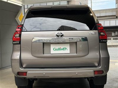 صورة مصغرة 10 لـ 2022 Toyota LAND CRUISER PRADO