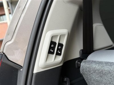 صورة مصغرة 12 لـ 2022 Toyota LAND CRUISER PRADO