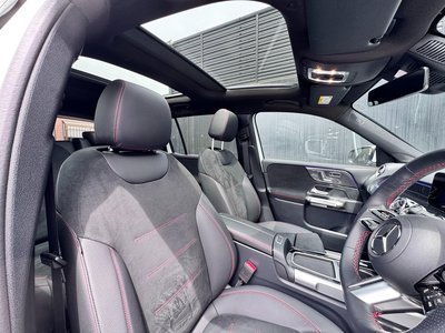 2025 Mercedes-BENZ GLB 缩略图 24