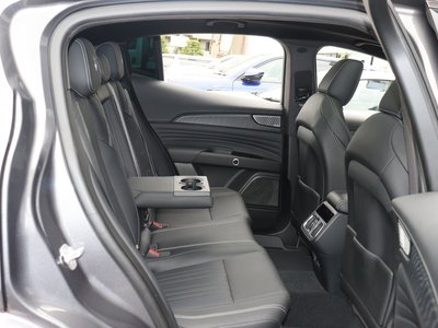 صورة مصغرة 30 لـ 2023 Maserati GRECALE