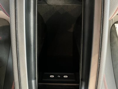 صورة مصغرة 29 لـ 2025 Mercedes-BENZ GLB