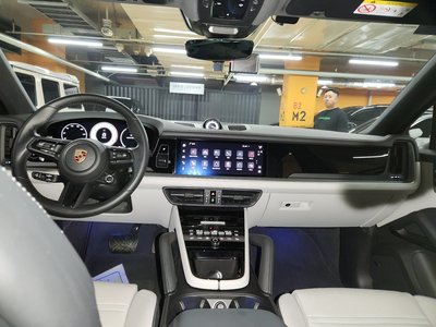 2023 Porsche CAYENNE 照片 8