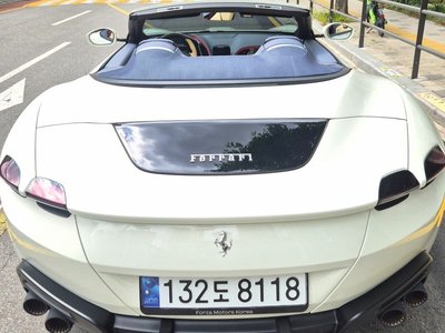 FERRARI ROMA - 7