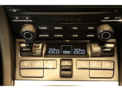 صورة مصغرة 25 لـ 2019 Porsche 718