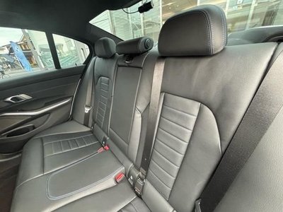 BMW 3 SERIES - 5