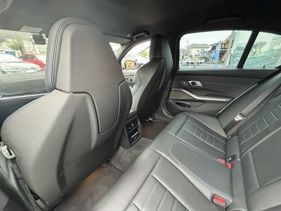 BMW 3 SERIES - 4