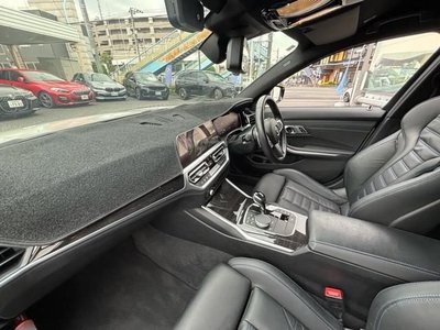 BMW 3 SERIES - 2