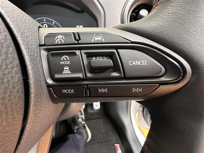 TOYOTA YARIS - 6