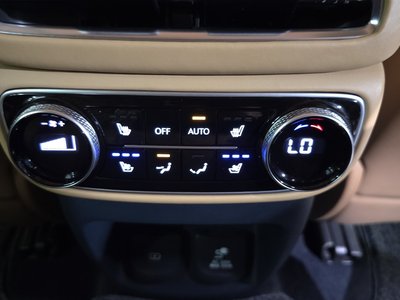 صورة مصغرة 36 لـ 2020 Genesis GV80