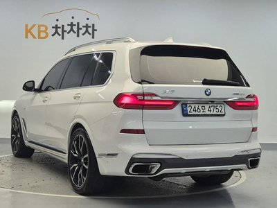صورة 4 لـ 2021 BMW X7