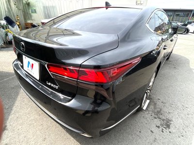 صورة مصغرة 20 لـ 2021 Lexus LS