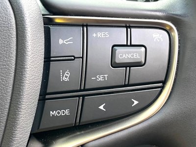 صورة 7 لـ 2021 Lexus LS
