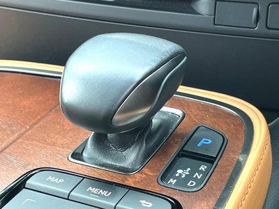صورة مصغرة 74 لـ 2021 Lexus LS