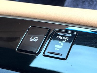صورة مصغرة 45 لـ 2021 Lexus LS