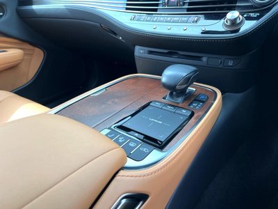 صورة مصغرة 75 لـ 2021 Lexus LS