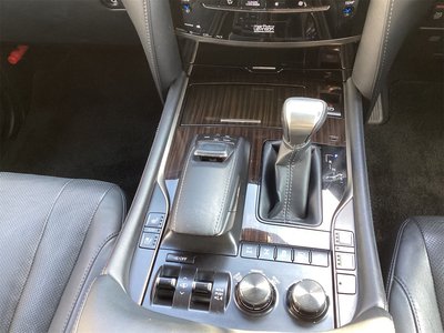 2016 Lexus LX 缩略图 63