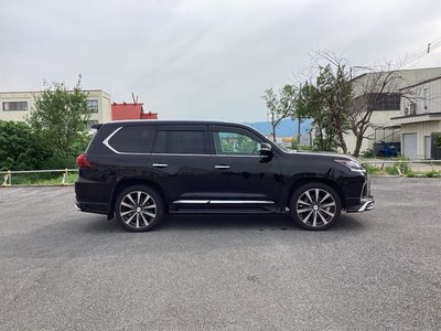 LEXUS LX - 3