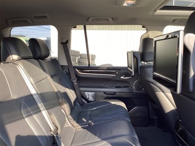 2016 Lexus LX 缩略图 100
