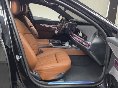 صورة مصغرة 17 لـ 2025 BMW 7 SERIES