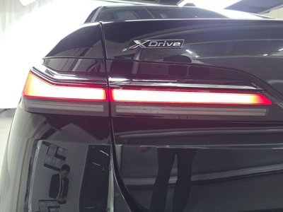 BMW 7 SERIES - 10