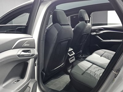 2025 AUDI A6 E-TRON thumbnail 12