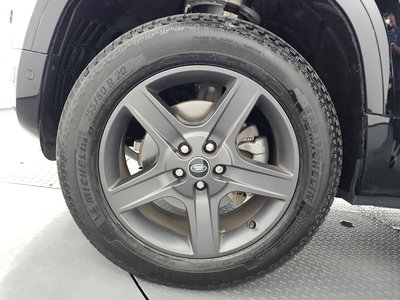 LAND ROVER DEFENDER - 6