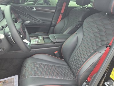 2024 Genesis G80 (RG3) thumbnail 11