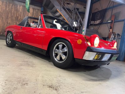 PORSCHE 914
