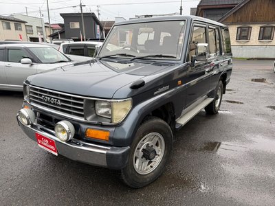 TOYOTA LAND CRUISER - 1