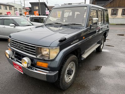 TOYOTA LAND CRUISER - 10