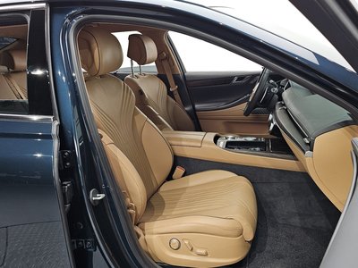 GENESIS G80 (RG3) - 10