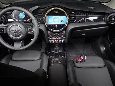 صورة 4 لـ 2023 MINI COOPER