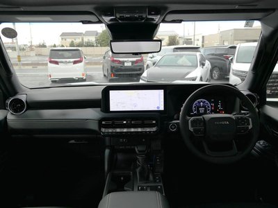 TOYOTA LAND CRUISER 250 - 6