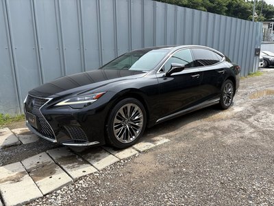 LEXUS LS - 3