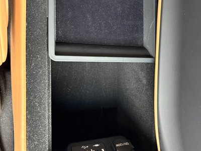 2021 Lexus LS — миниатюра 16