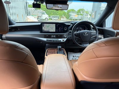 2021 Lexus LS — миниатюра 21