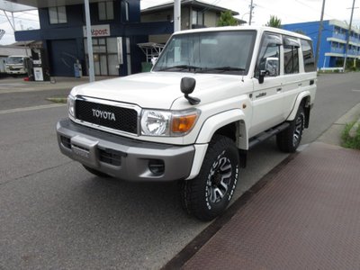صورة 5 لـ 2014 Toyota LAND CRUISER 70