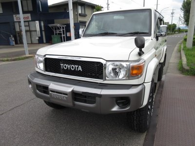 صورة مصغرة 17 لـ 2014 Toyota LAND CRUISER 70